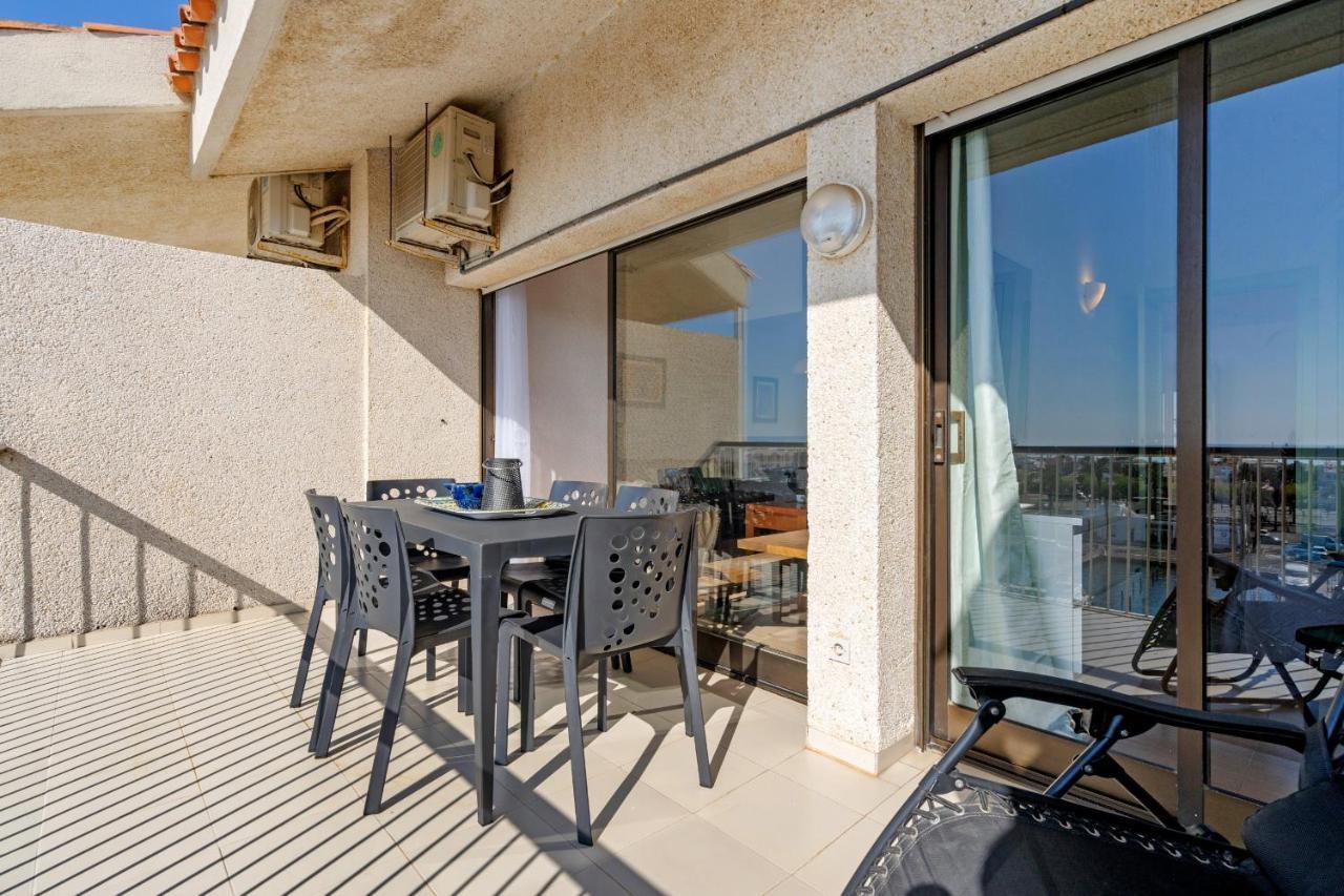 Apartment Welcs Apartamento 063 Emp Frente Al Canal Con Terraza