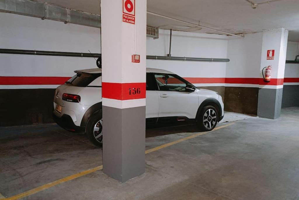 Apartamento La Brisa Para 4, Con Piscina Y Parking Apartamento