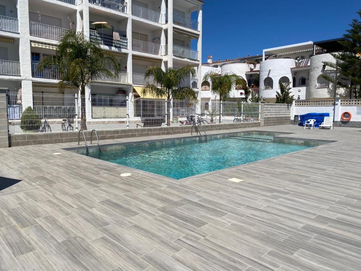 Apartamento Lcdm Apartamento Vista Canal Y Piscina Comunitaria Ampuriabrava