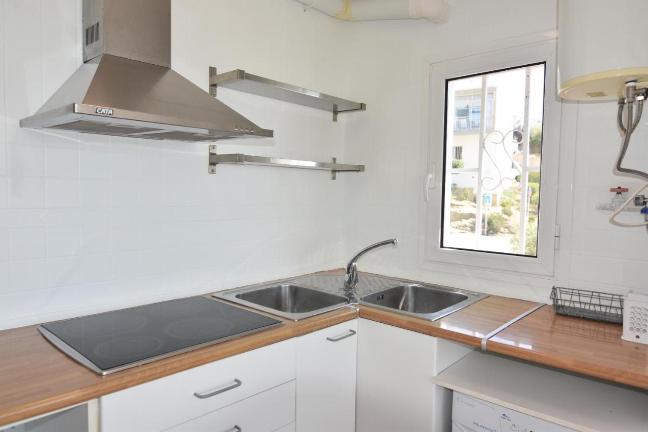 Rnet - Merce Rododera - Puerto Apartamento Rosas