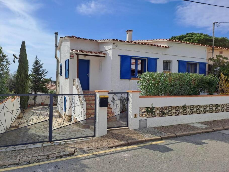 Maison Pour 4 Personnes Villa L'Escala