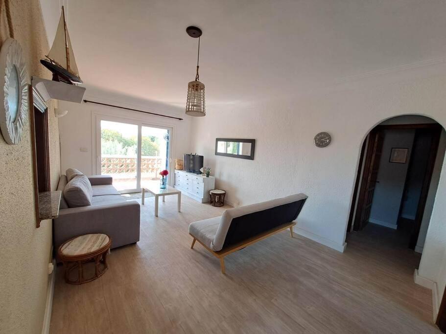 Villa Maison Pour 4 Personnes L'Escala