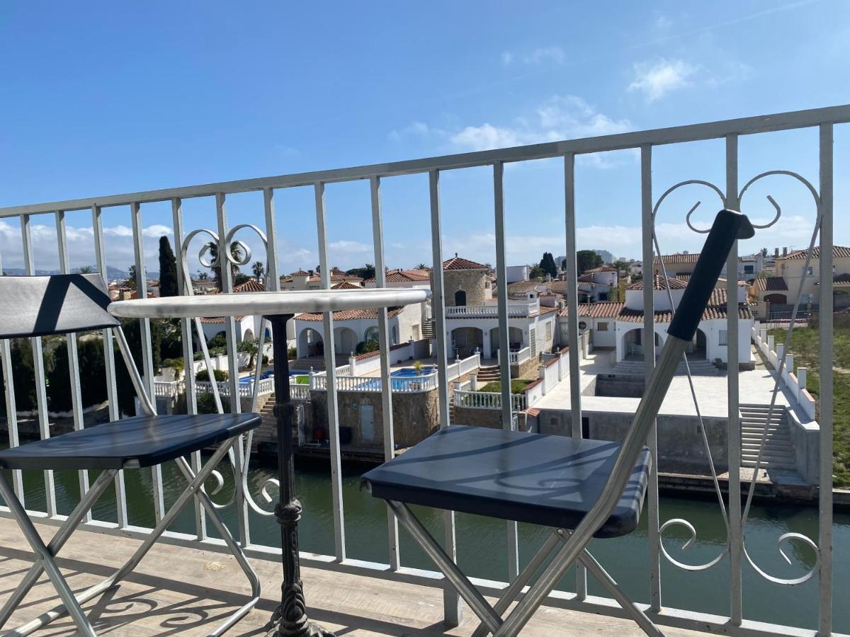 Lcdm Apartamento Vista Canal Y Piscina Comunitaria