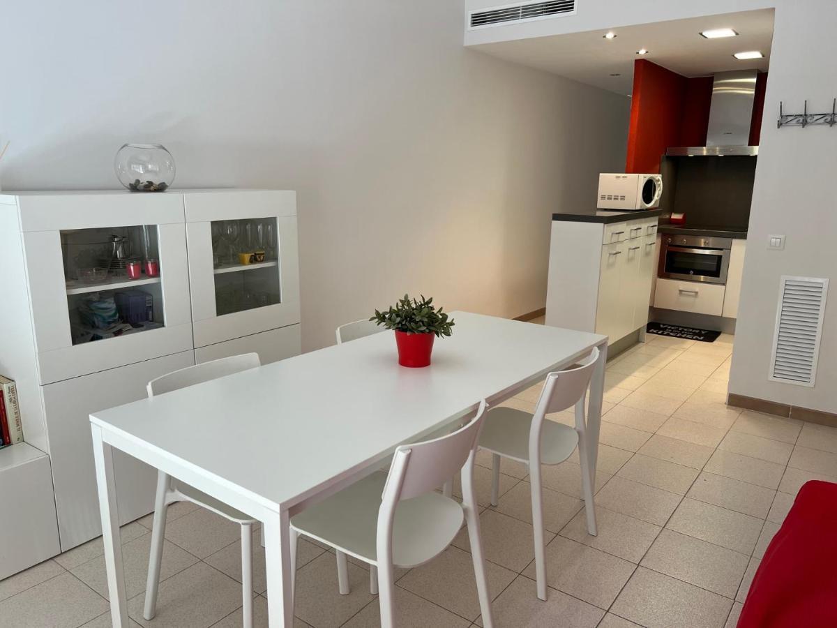 301 - Apart. Cesarea Apartamento *