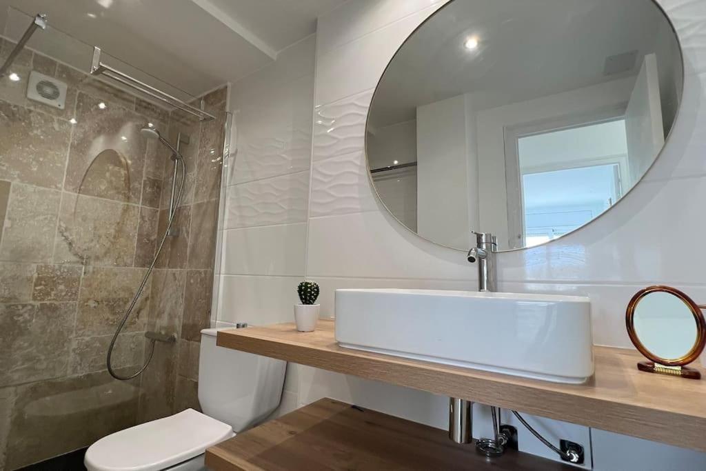 Apartamento Tres Con Vistas Al Mar En
