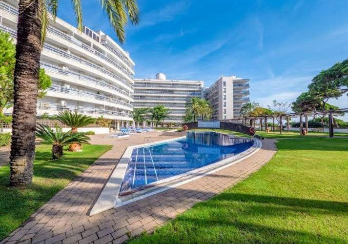 Apartment S'abanell Central Park Seafront *
