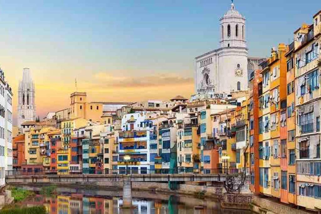 The Riverside Cozy And Spacious * Gerona