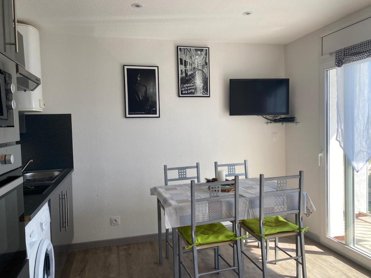 Apartamento Lcdm Apartamento Vista Canal Y Piscina Comunitaria Ampuriabrava