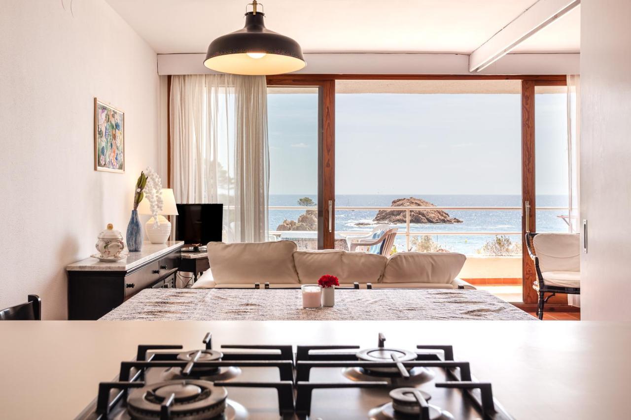 Sea View Balcony *