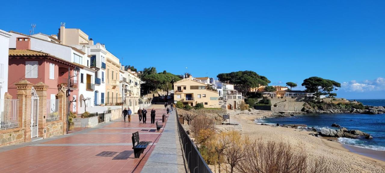 Precioso Reformado En 1a Linea De Mar Sin Vistas Apartamento Calella De Palafrugell
