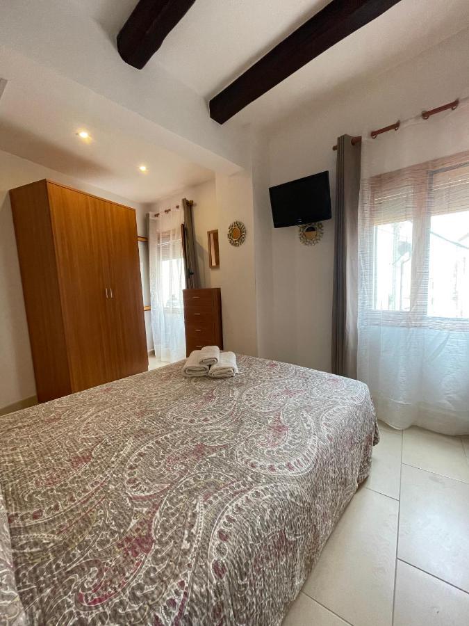 P&r Hostals Codolar Pensión