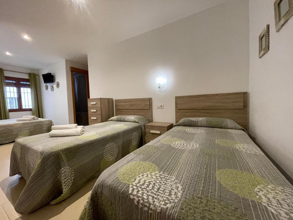 Pensión P&r Hostals Codolar Tossa de Mar