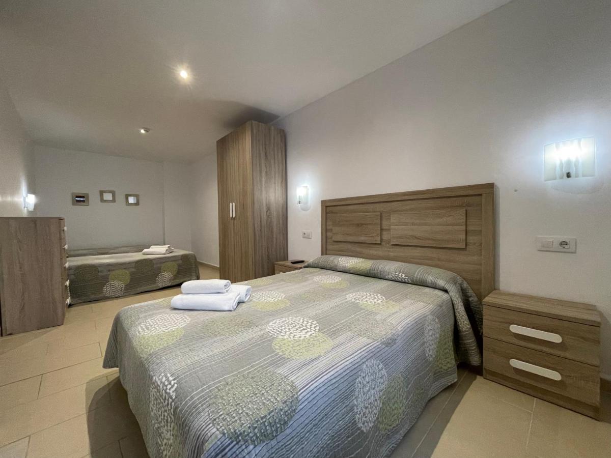 Pensión P&r Hostals Codolar Tossa de Mar