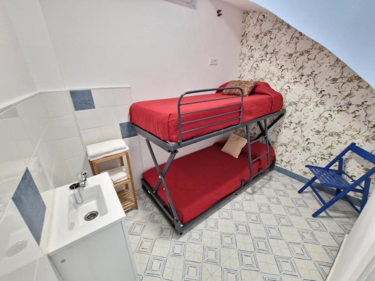 La Maisonnette Bleue *