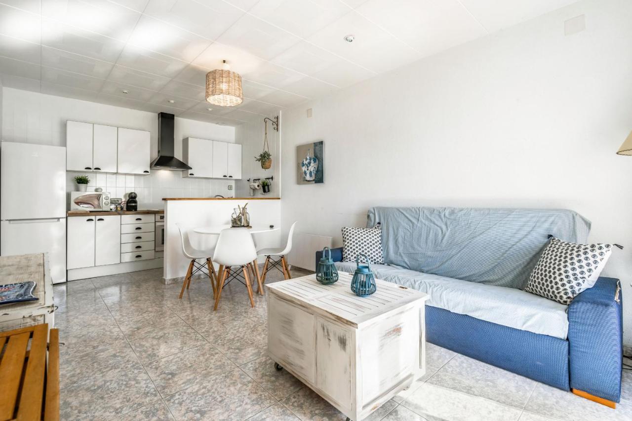 Apartamento Welcs 069 Emp Con Piscina Frente Al Mar *