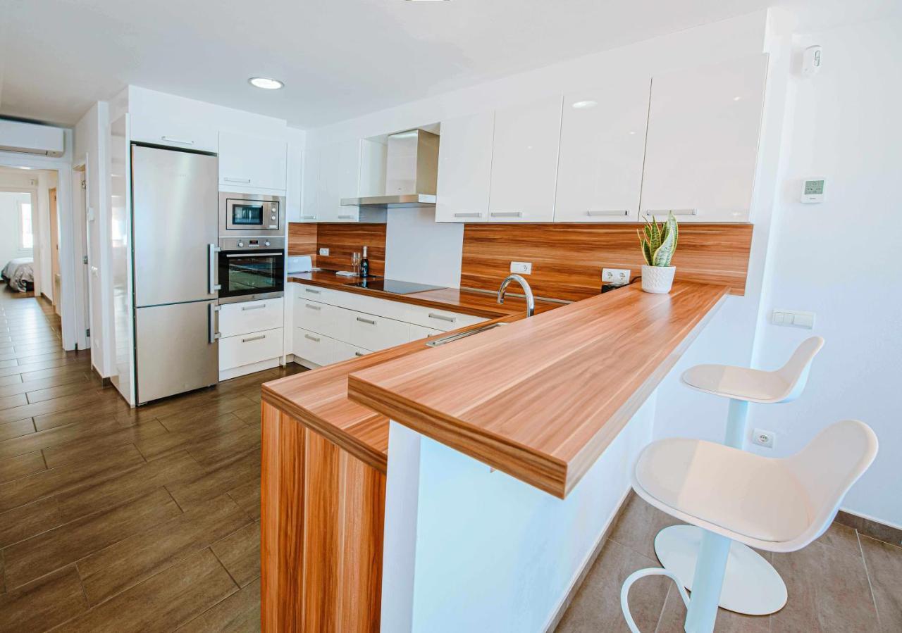 Exclusivo En Primera Linea De Mar Apartamento