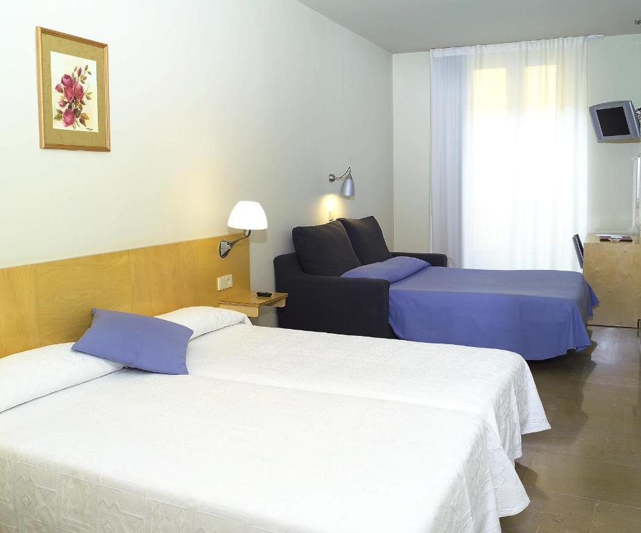 Rambla Hotel 3*