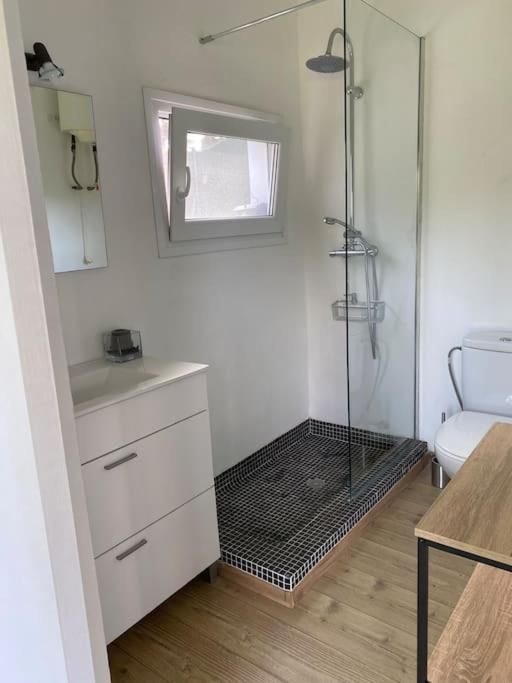 Casa Y Loft Minimalista, Jardin Y Parking Privado Villa Girona