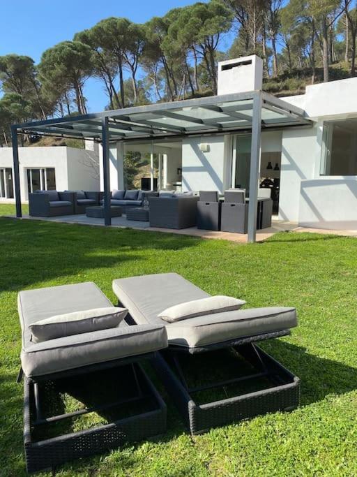 Casa Y Loft Minimalista, Jardin Y Parking Privado