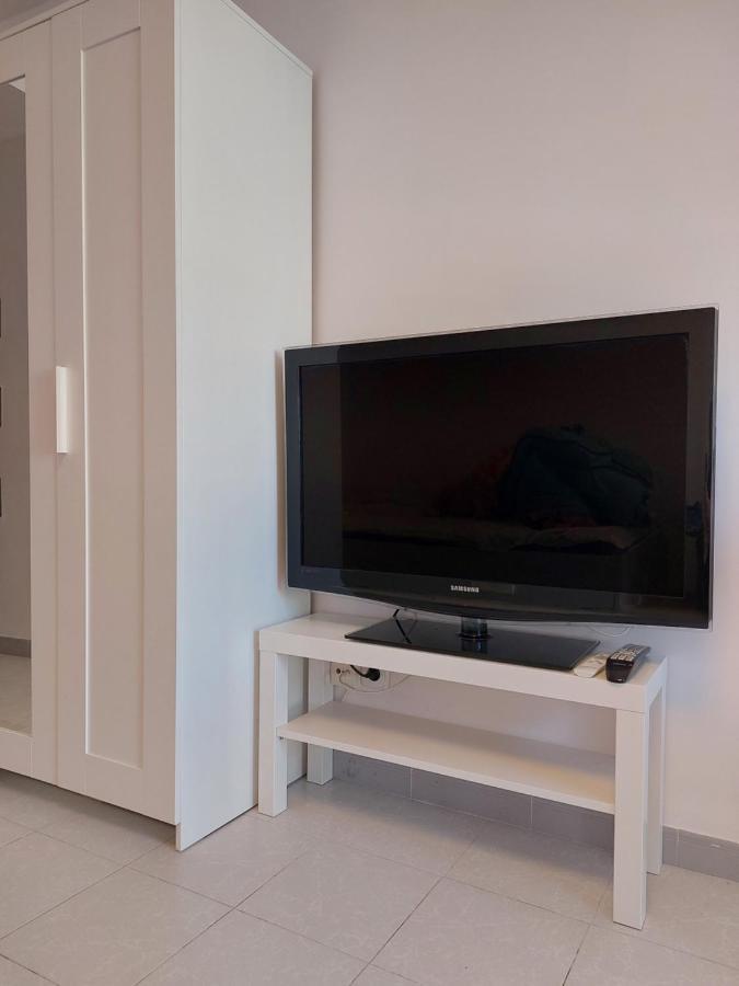 Apartment En El Mar Roses