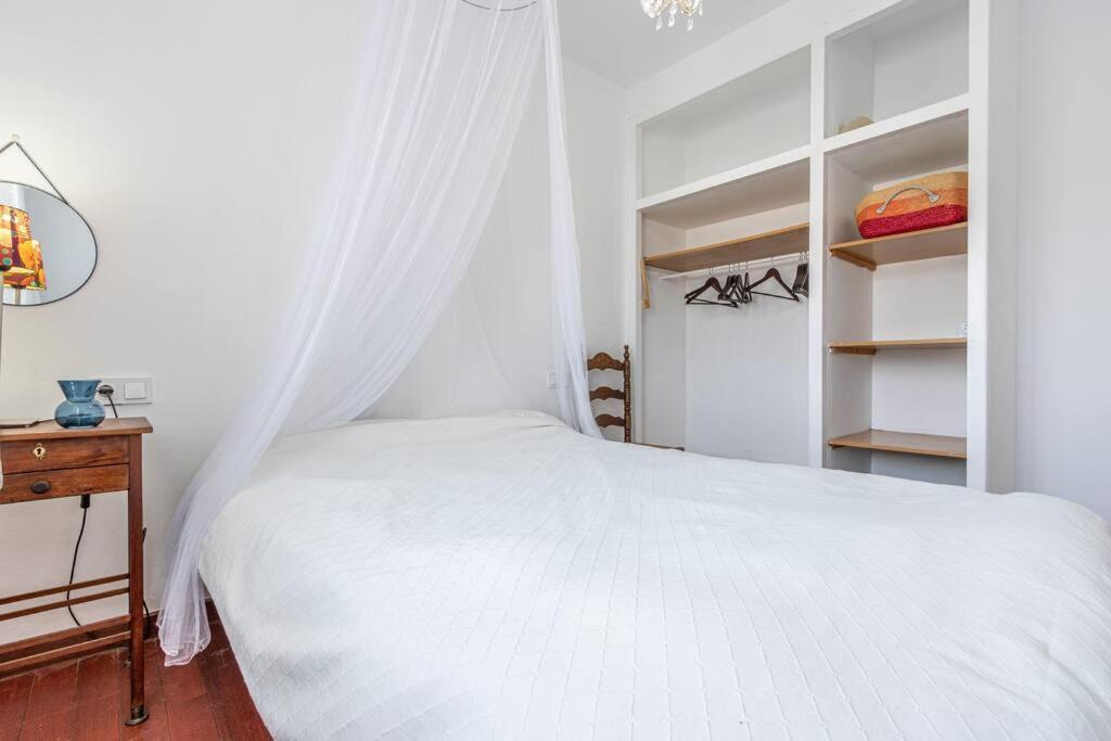 Centrico, Tranquilo, Playa Port Emporda Apartment