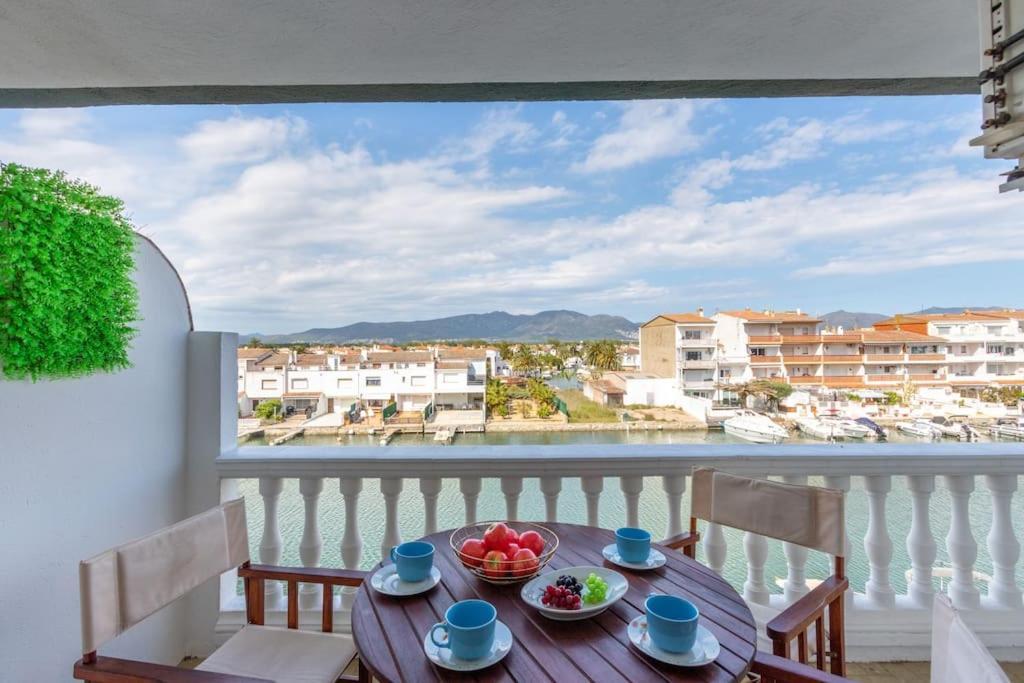 Apartment Centrico, Tranquilo, Playa Port Emporda