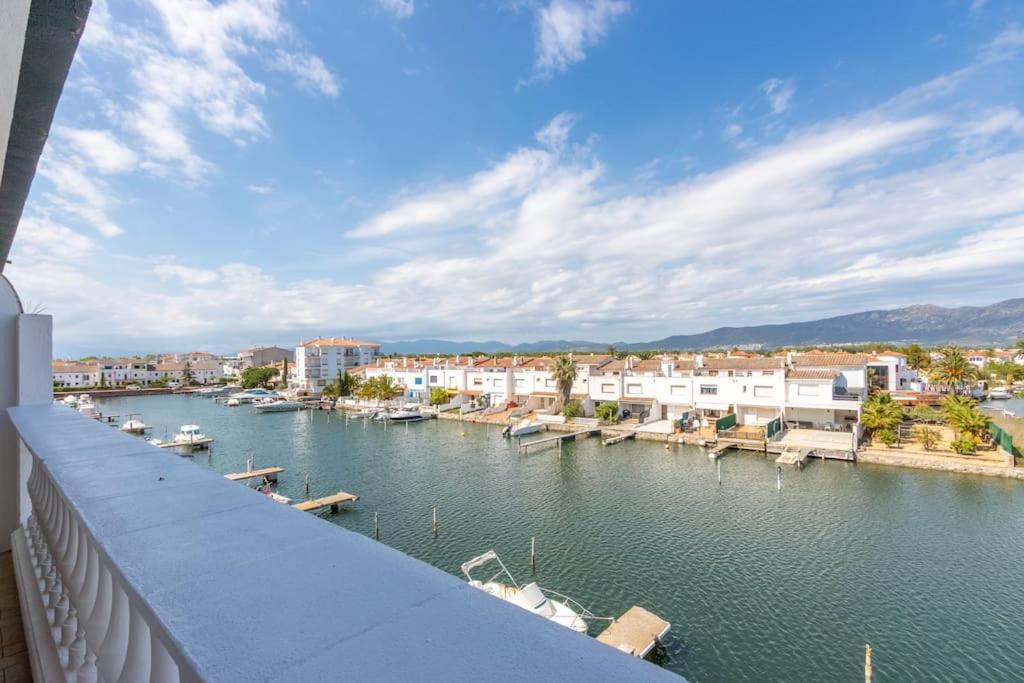 Apartment Centrico, Tranquilo, Playa Port Emporda