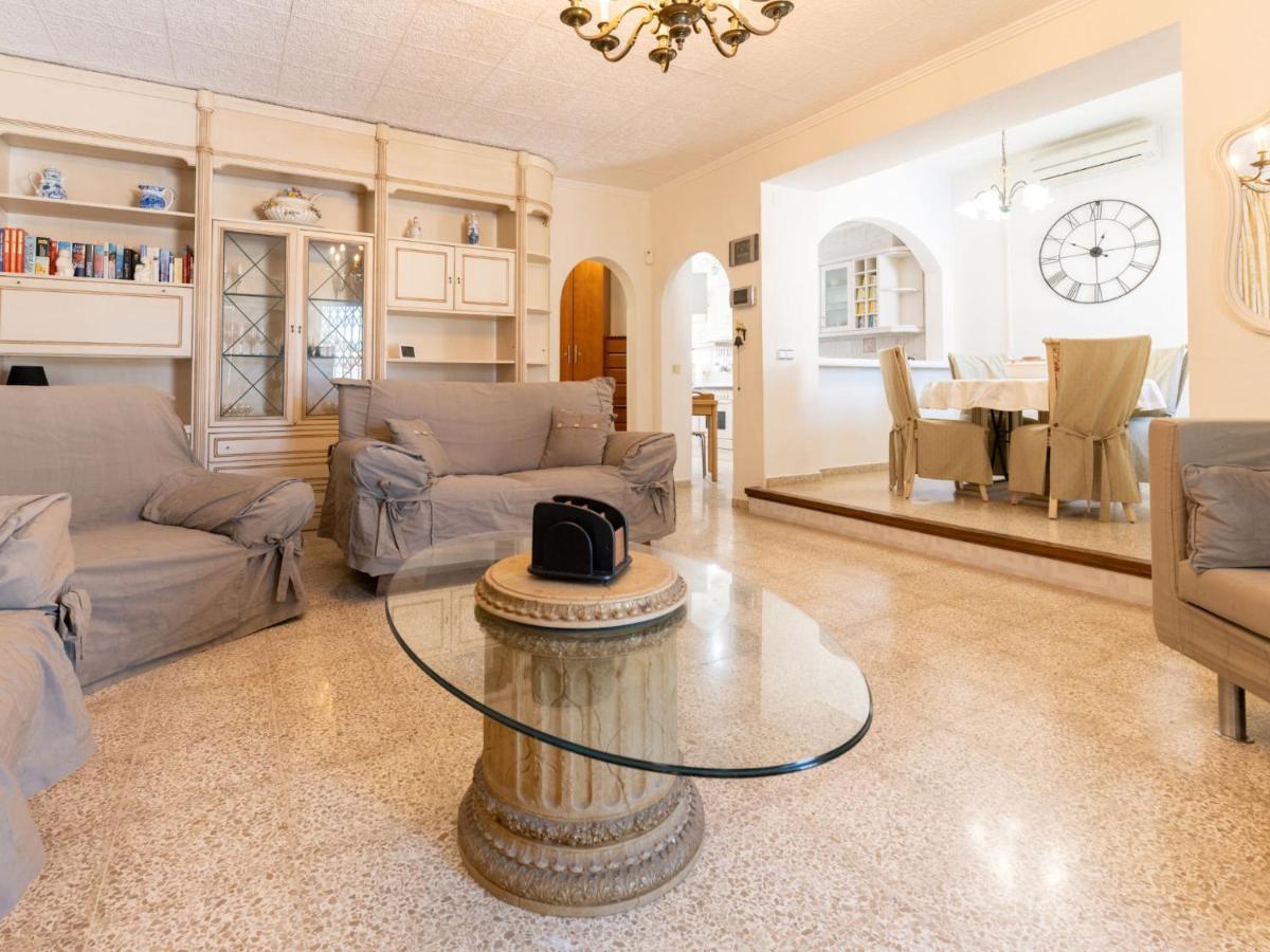 Roanne By Interhome