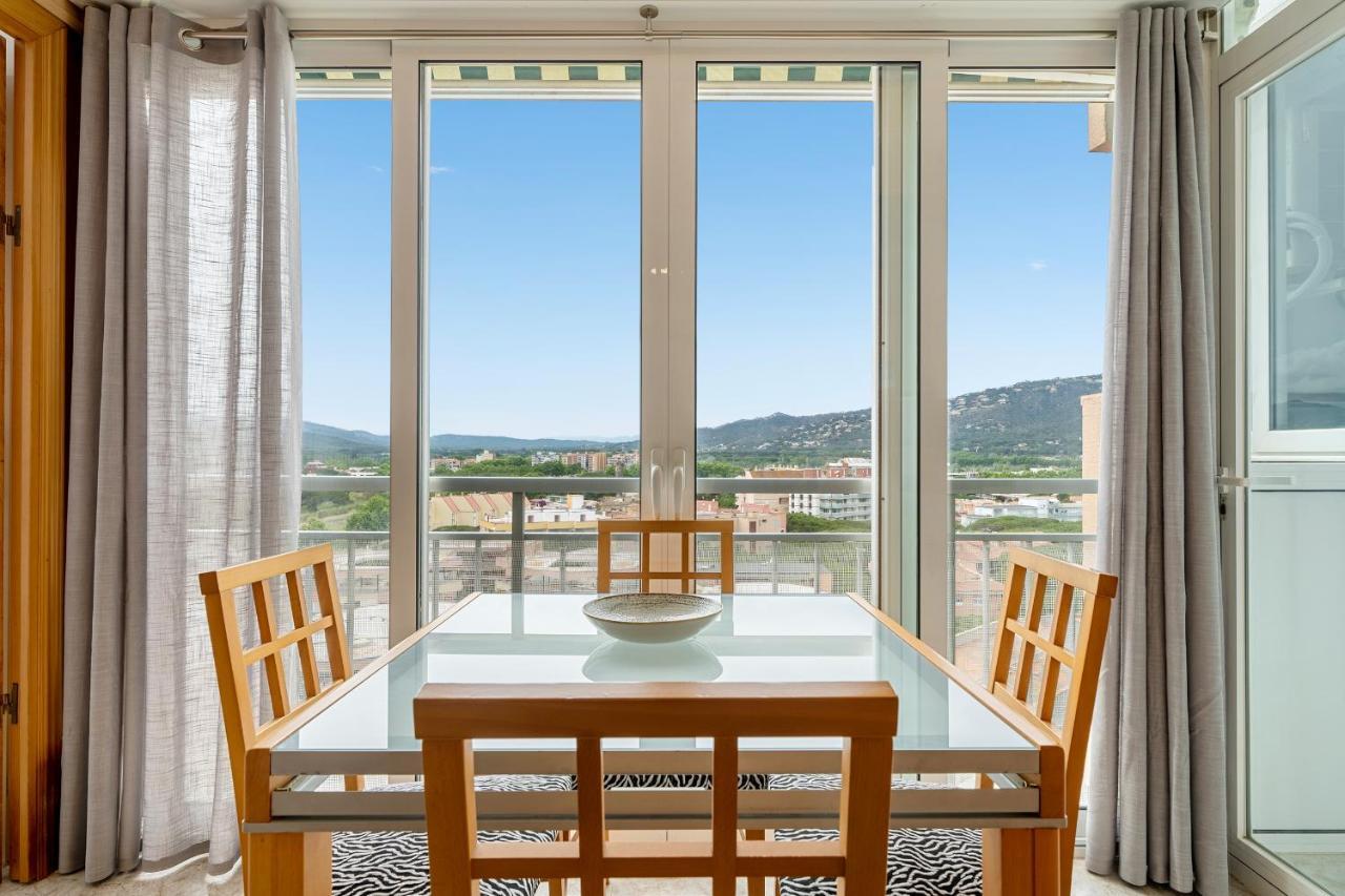 Hauzify I Apartament Parera *