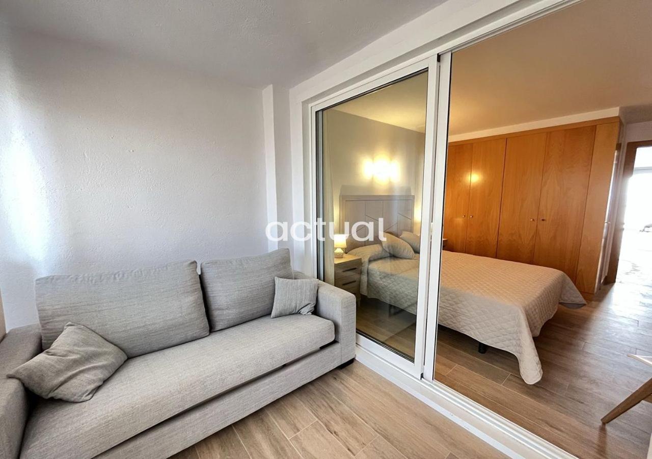 Apartment Alexandra C-4 *