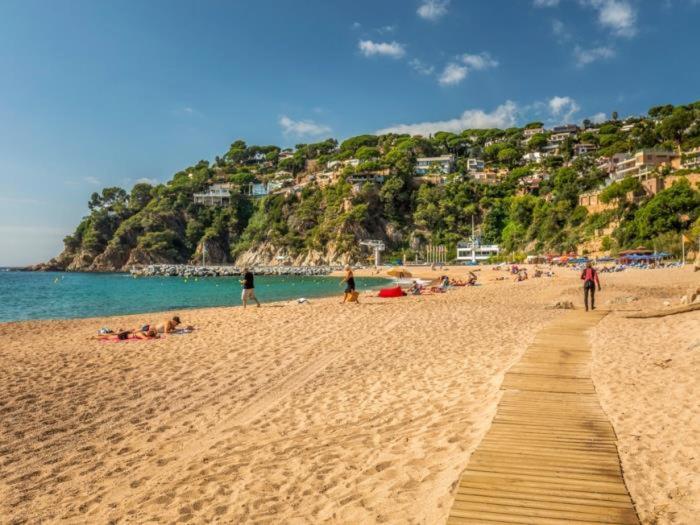 Gina A 3 Kms D Lloret De Mar Apartamento