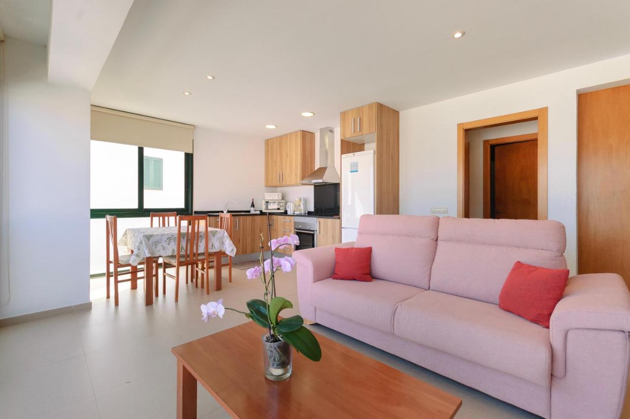 Lets Holidays Telm Apartamento