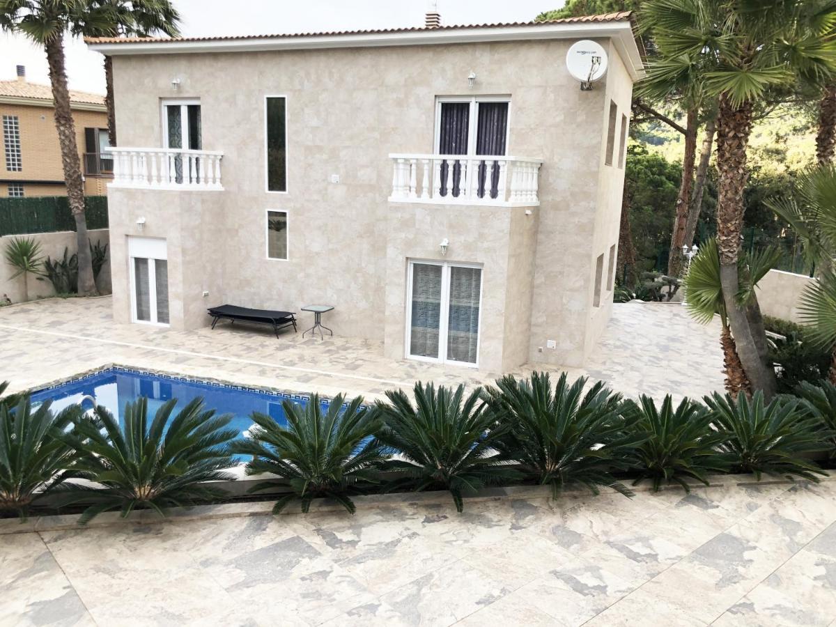 Villa Luxury - Private And Pool -