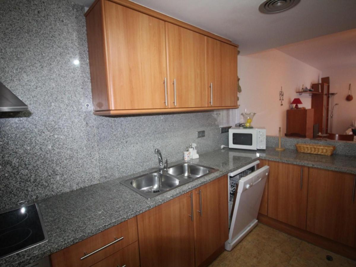 Emporda 12 - Con Vistas A La Motana, Ascensor Y Garage. - Es-228-78 Apartamento Llançà