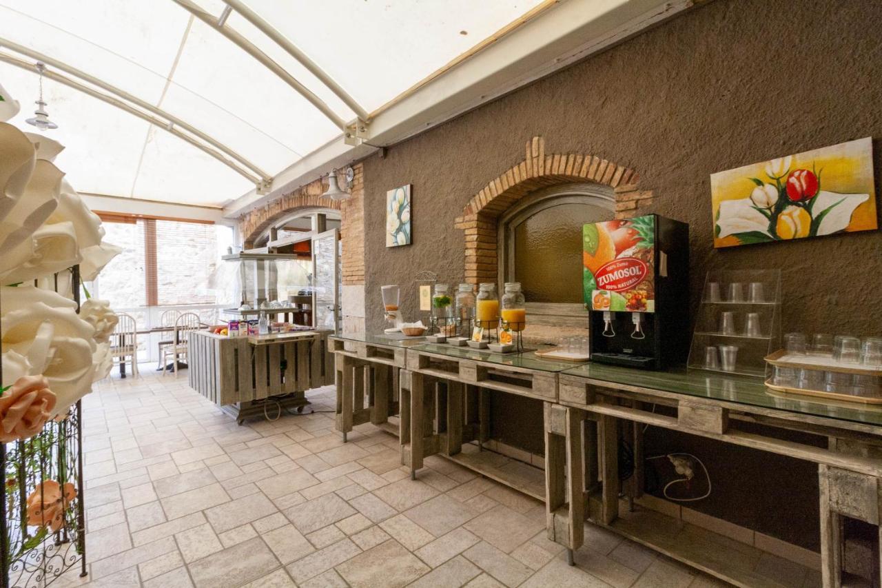 Hotel Castell Blanc 3*