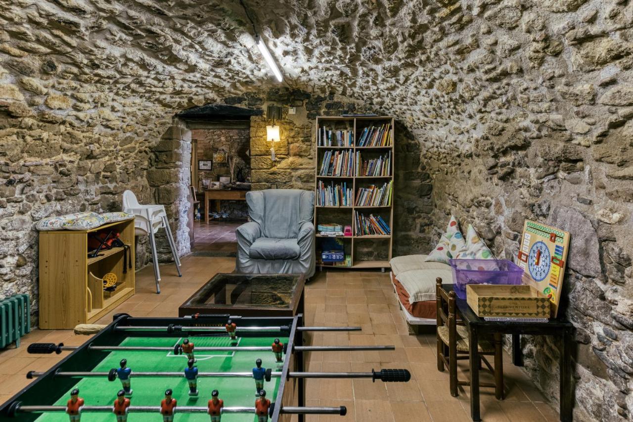 Masia Grande Rural Gat Vell Country house Llampaies