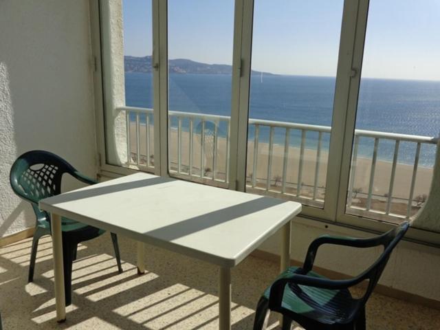 Apartamento Vista Mar Edificio Manhattan 19