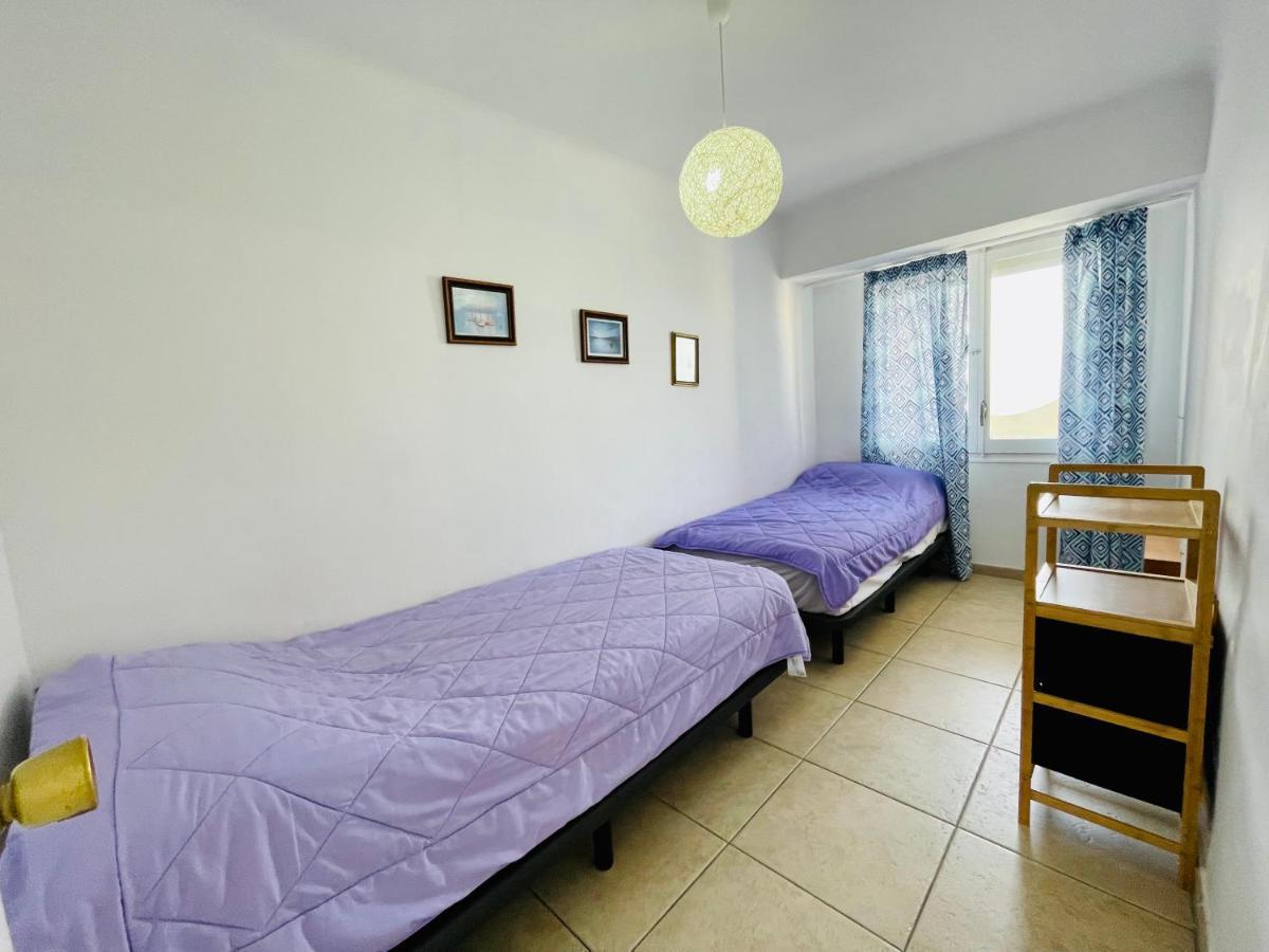Delta Muga 2 - Apartamento En Primera Línea De Mar Con Vistas Al Mar Y Al Rio - Centro - Playa Apartamento Ampuriabrava