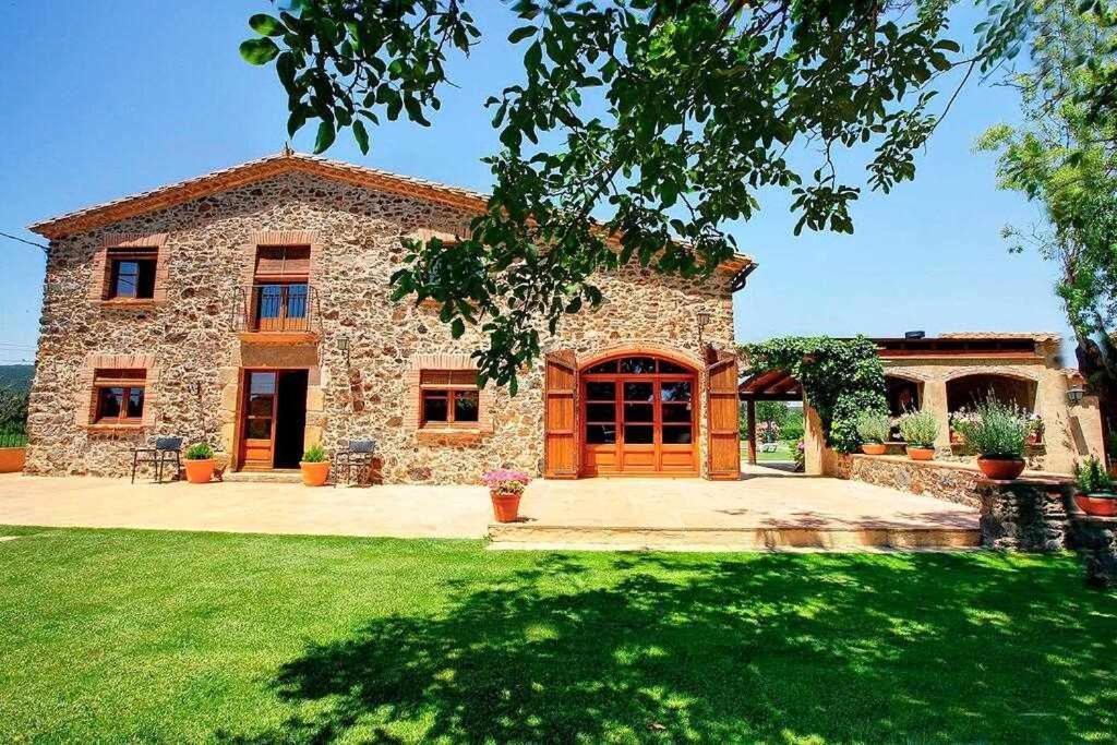 Mas Dels Avis Tipica Masia Catalana *