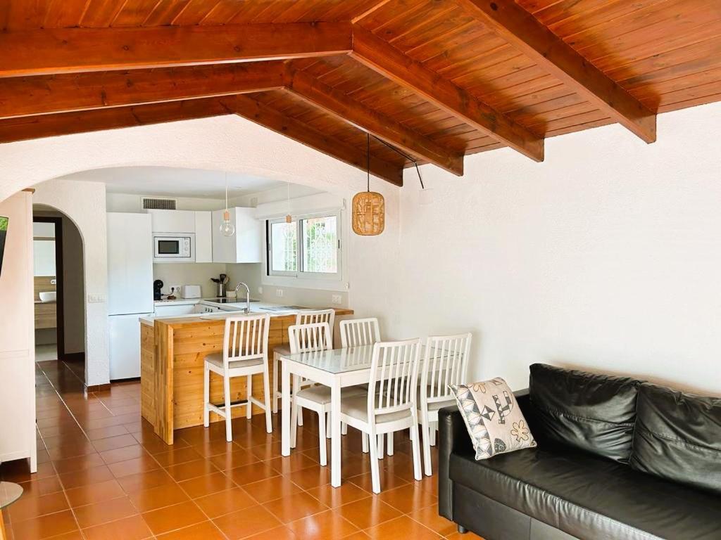 Apartment Private Cala Canyelles