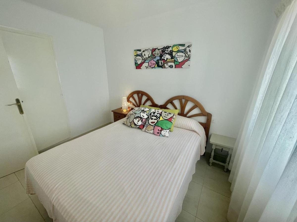 Apartamento Sol Mar Rosas