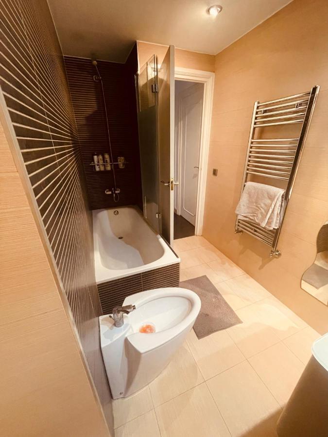 Stunning Penthouse Apartamento Gerona