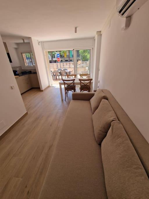 Apartment ¡precioso Bajo A Estrenar! *