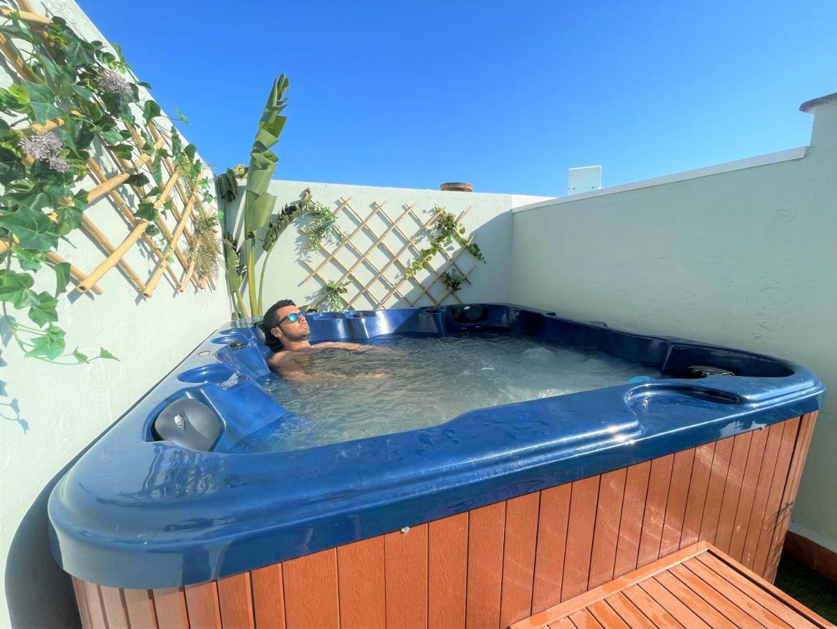 Apartamento Holidays Port Ducal 3 Jacuzzi *