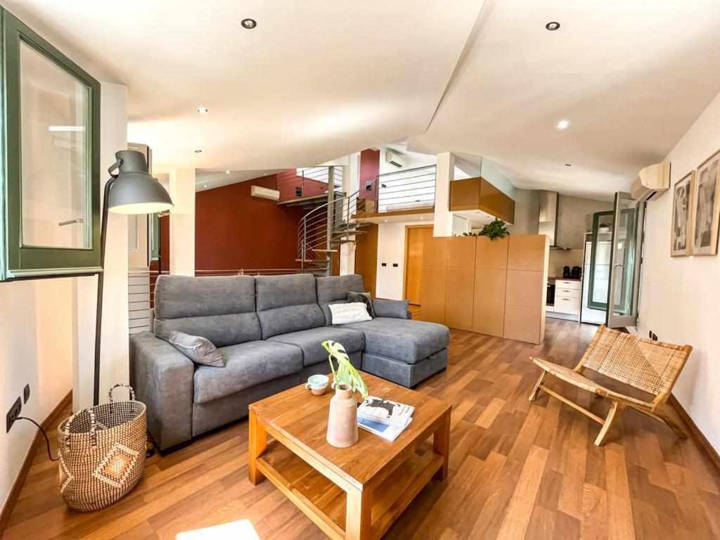 Loft Cort Reial Atico In The Heart Of The Old Town Apartment *
