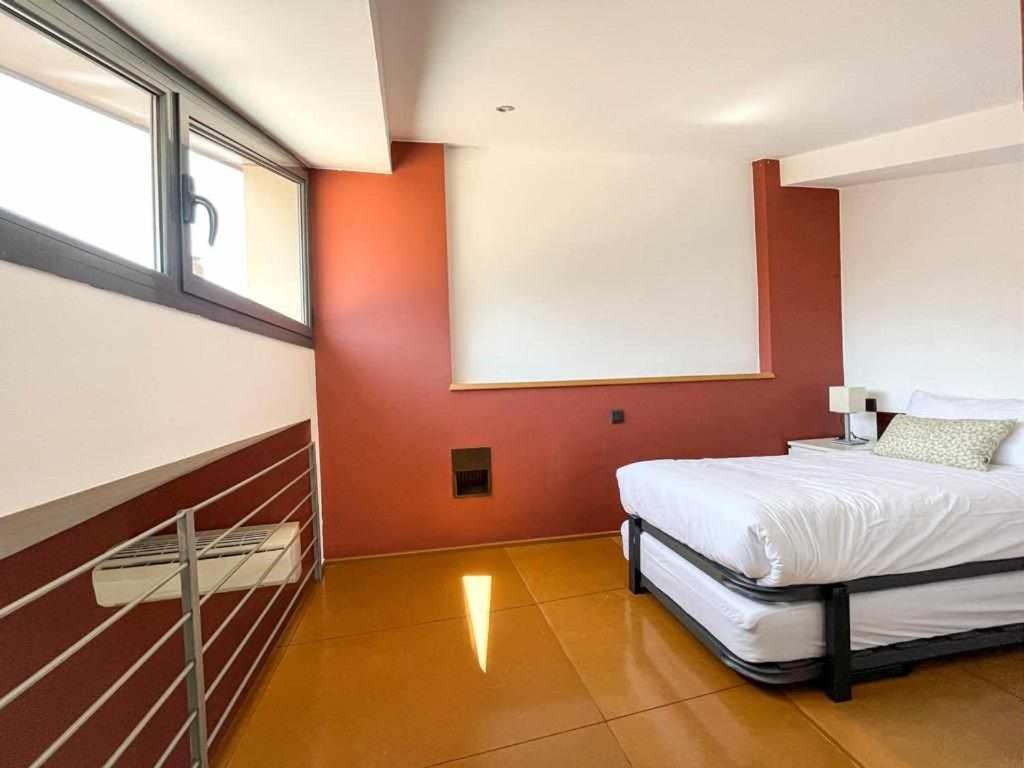 Loft Cort Reial Atico In The Heart Of The Old Town Girona