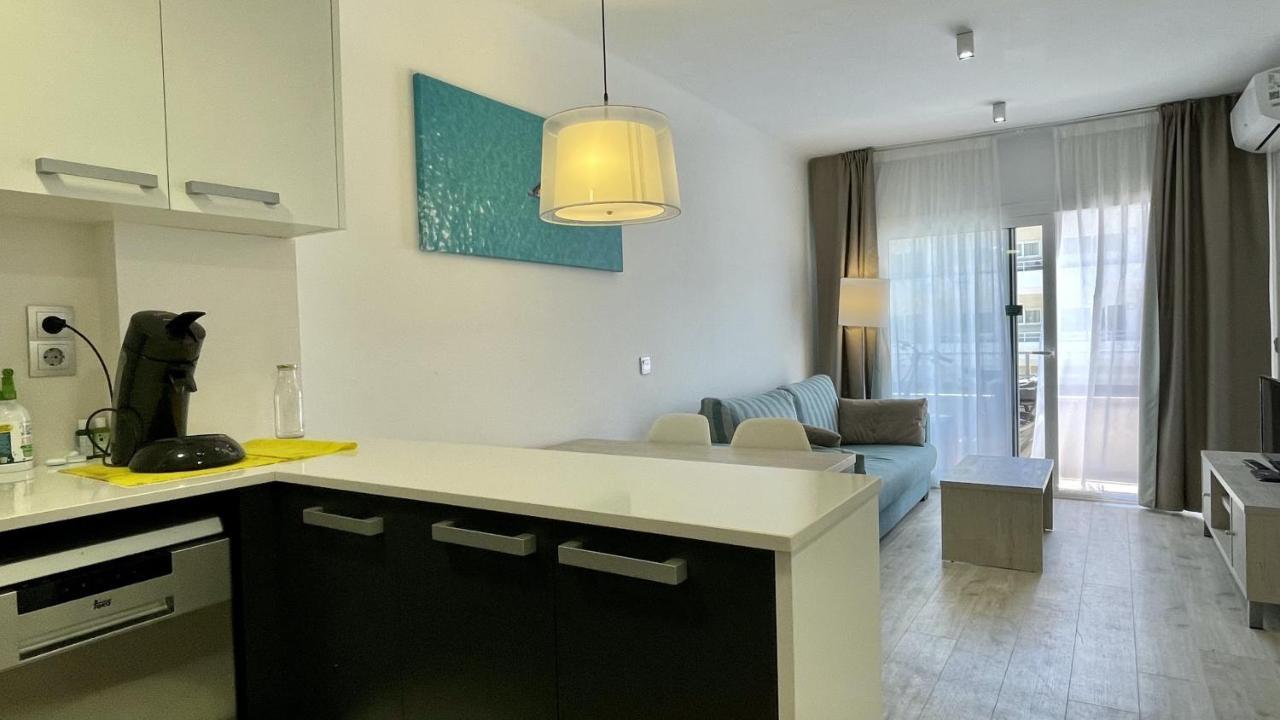 Apartamento Festastar 212