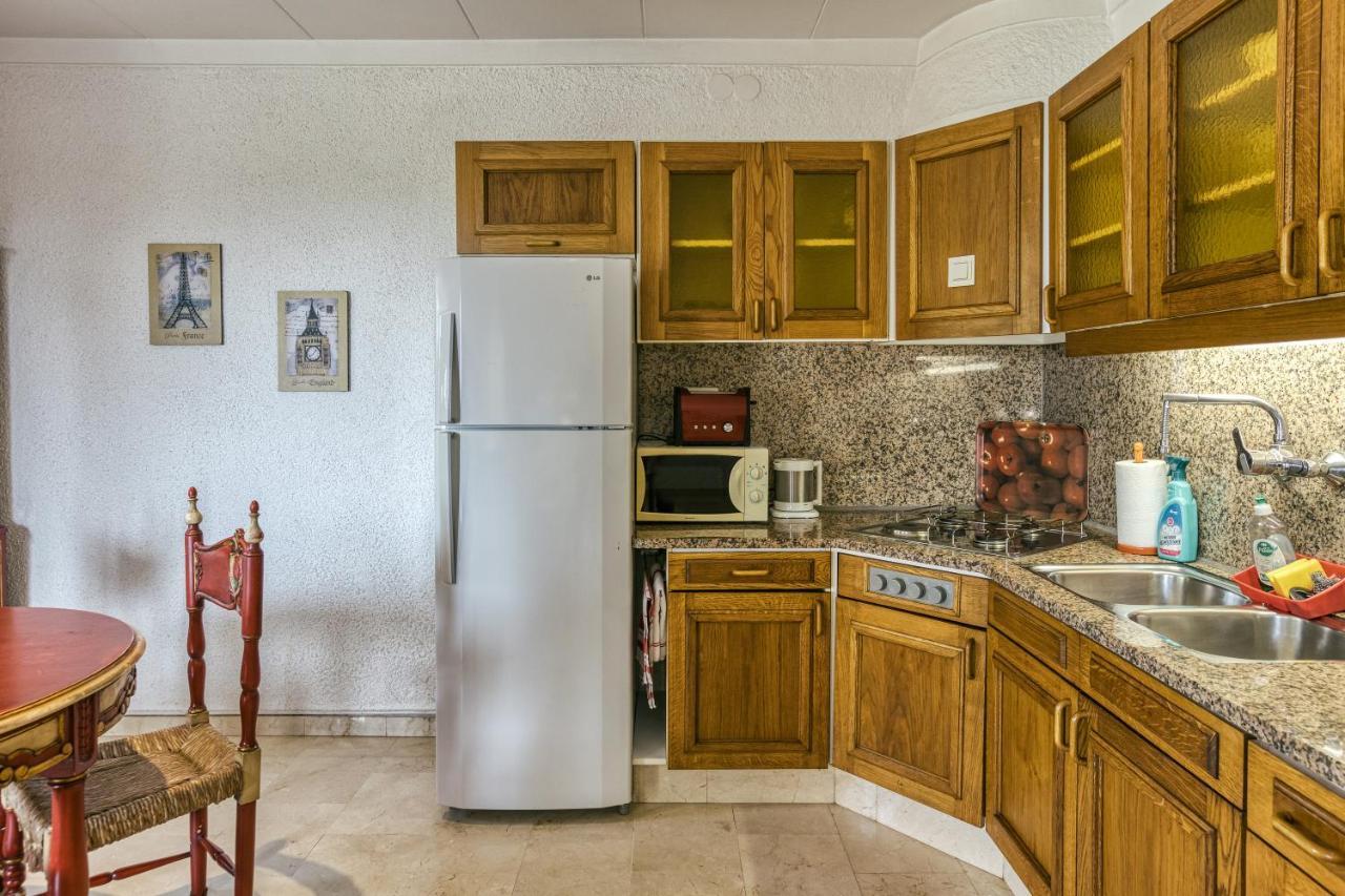 Art-apartamentos Revilla Tacke E Ampuriabrava