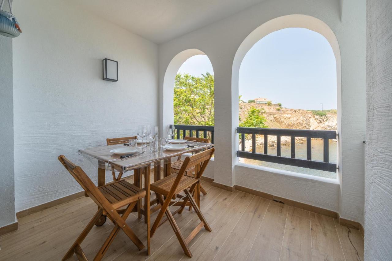 Laia * L' Escala