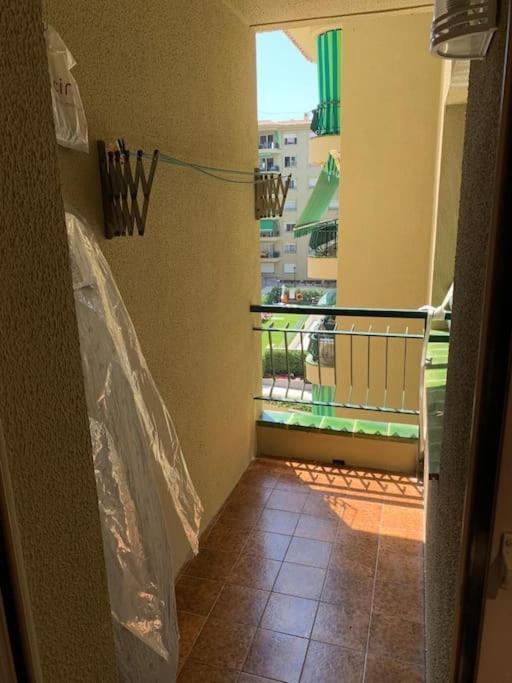 Amplio Con Piscina Al Lado De La Playa Apartment